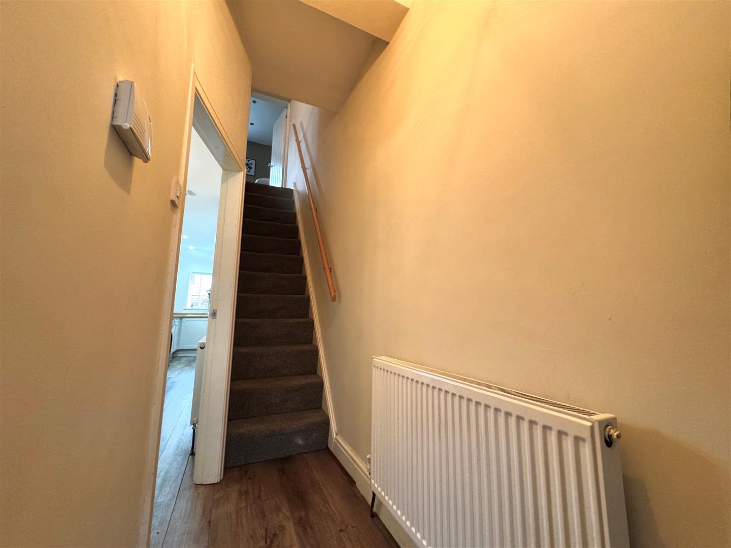 2 Bedroom House To Buy image 2